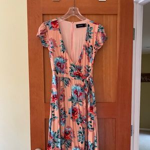 MinkPink floral wrap dress M